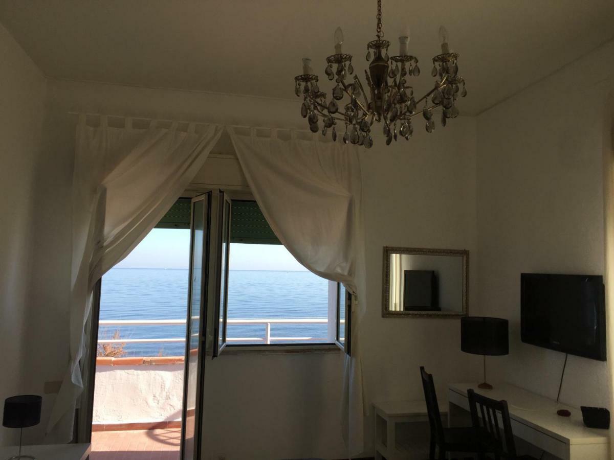 A Casa Di Giuseppe 2 Bed and Breakfast Carini Exterior foto